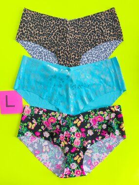 Victoria's Secret Smooth Seamless Hiphugger Panty Bundle - 3 pairs